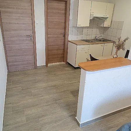 Ana Apartment Lastovo