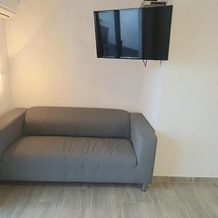 Ana Apartman *