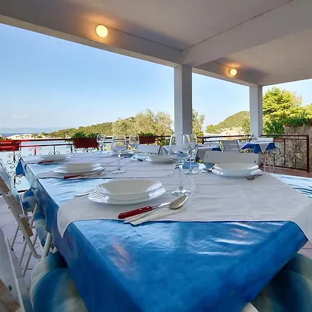 Apartment Ana Lastovo