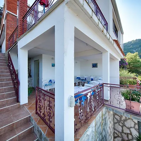 Apartment Ana