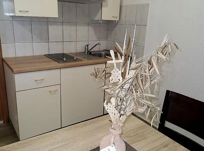 Ana 아파트 Lastovo